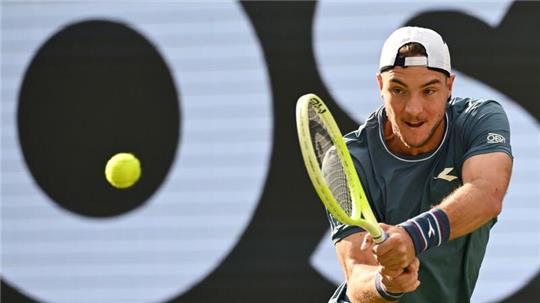 Setzte sich gegen den Italiener Flavio Cobolli mit 7:6 (9:7), 6:3 durch: Jan-Lennard Struff.