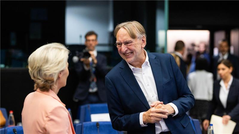 Setzten sich stark für das Abkommen ein: EU-Kommissionspräsidentin Ursula von der Leyen und der Vorsitzende des Handelsausschusses im Europäischen Parlament, Bernd Lange (SPD). (Archivbild)