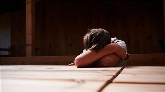 Sexualisierte Gewalt an Kindern kann für die Betroffenen ein Leben lang folgen haben (Foto: Archiv).