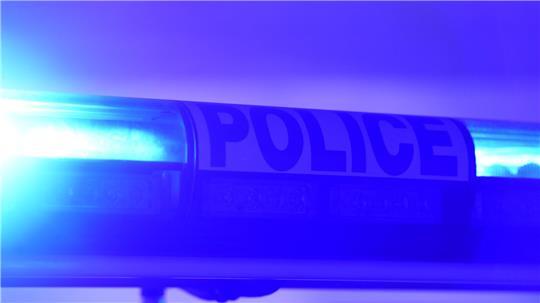 Sie goss einem Baby Abflussreiniger in den Mund – nun wurde eine junge Frau zu 30 Jahren Haft verurteilt. (Symbolbild)