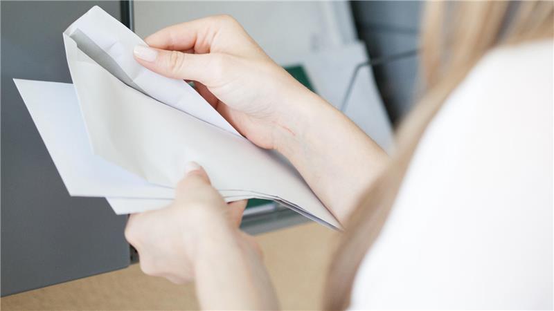 Besitzer von Solaranlagen geraten ins Visier von Betrügern Sie haben eine Photovoltaikanlage und ein Schreiben der Bundesnetzagentur bekommen, das mit Sanktionen droht? Dann könnte es sich hierbei um Betrüger handeln.