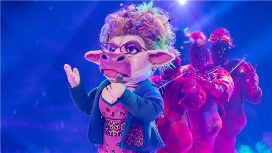 Sie hat gewonnen: Die maskierte Sängerin „Muuhnika“. 