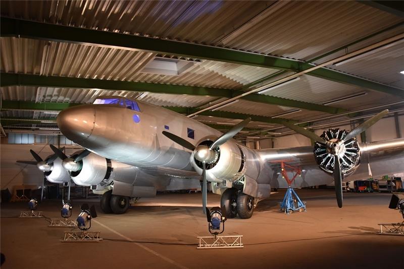 Sie ist der letzte ihrer Art: Der restaurierte Focke-Wulf Fw 200 Condor. 150 "Cordianer" haben über 20 Jahre an ihre gearbeitet. Fotos: Overschmidt