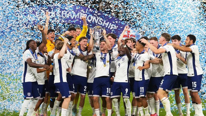 „Fußball-Gott nicht auf unserer Seite“: U21 verpasst Krönung Sie jubelten erneut.