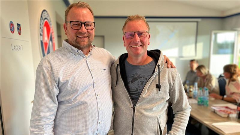 Sie wurden wiedergewählt: 1. Vorsitzender Jan Ehlen (links) und 2. Vorsitzender Jens Löhden.