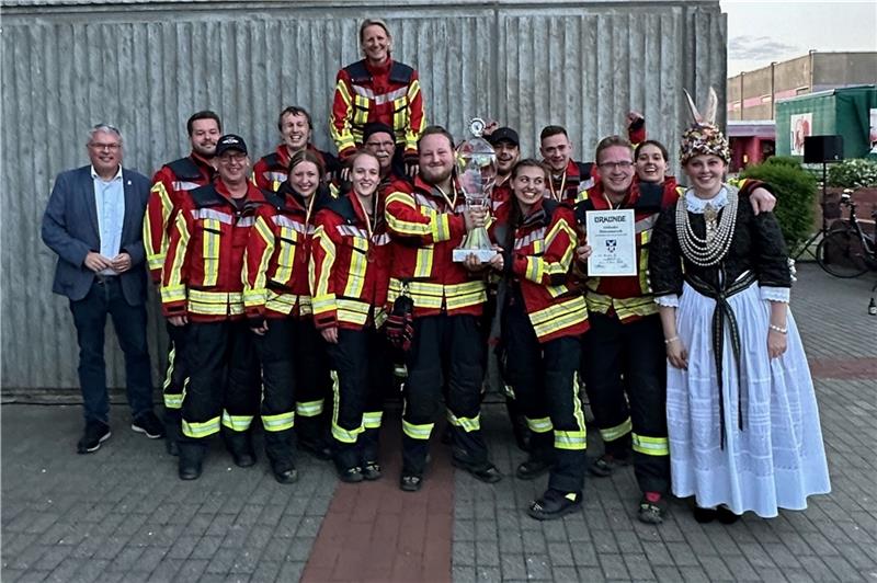 Siegerfoto: die Freiwillige Feuerwehr Rade. Foto: Tim Ladwig