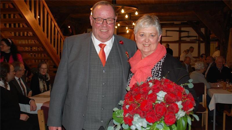 Siegfried Stresow mit Ehefrau Anke bei der Verleihung des Bundesverdienstordens.