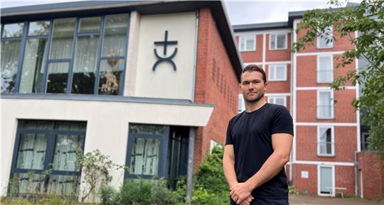 Simon Bilzhause will mit zwei weiteren Investoren das Johannisheim umbauen und neu nutzen.