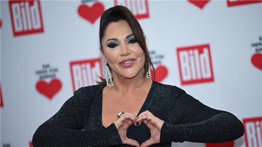 Simone Thomalla will wie ihre Tochter Sophia bei „Let’s Dance“ gewinnen. (Archivbild)