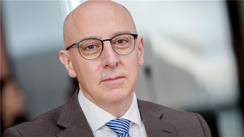 Verfassungsschutz wird 75: Selen sieht verschärfte Lage Sinan Selen ist seit dem 8. Oktober Präsident des Bundesamtes für Verfassungsschutz. Vorher war er Vizepräsident der Sicherheitsbehörde. (Archivbild)