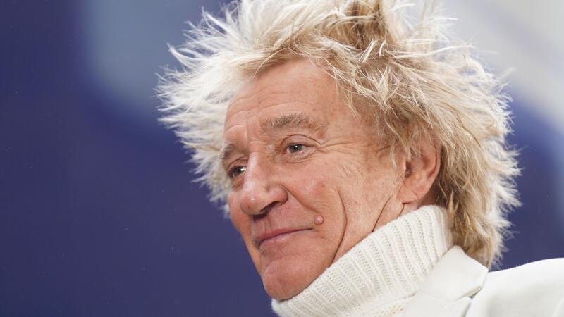 Sir Rod Stewart hofft, dass Taylor Swift sich vor der US-Präsidentschaftswahl auch wieder politisch positioniert.
