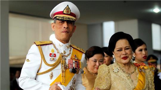 „Asiens Jacky Kennedy“: Thailands Ex-Königin Sirikit ist tot Sirikit war im Volk äußerst populär und als Wohltäterin bekannt. (Archivbild)