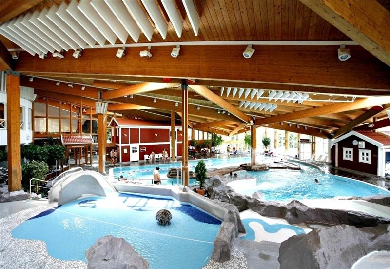 Finanzierung für Schwimmbecken im MidSommerland steht Skandinavische Impressionen: die verschiedenen Wasserlandschaften im MidSommerland. Fotos Bäderland