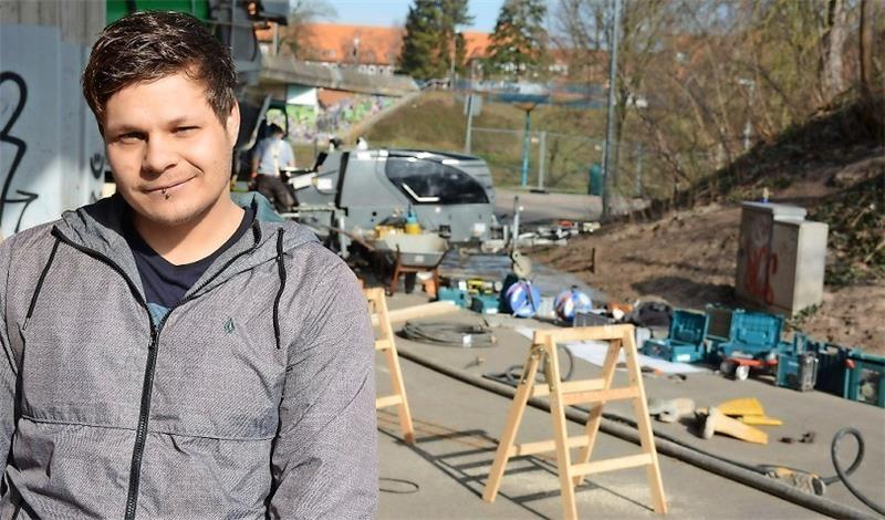Skater und Hansepark-Initiator Martin Müller an der Baustelle unter der Hansebrücke.