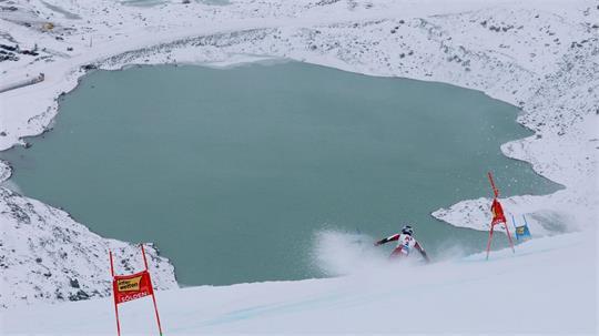Ski alpin: Weltcup, Riesenslalom, Männer, 1. Durchgang. Stefan Brennsteiner aus Österreich in Aktion.
