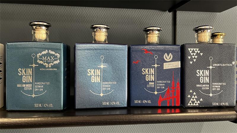 Skin Gin gibt es in vielen verschiedenen Editionen.