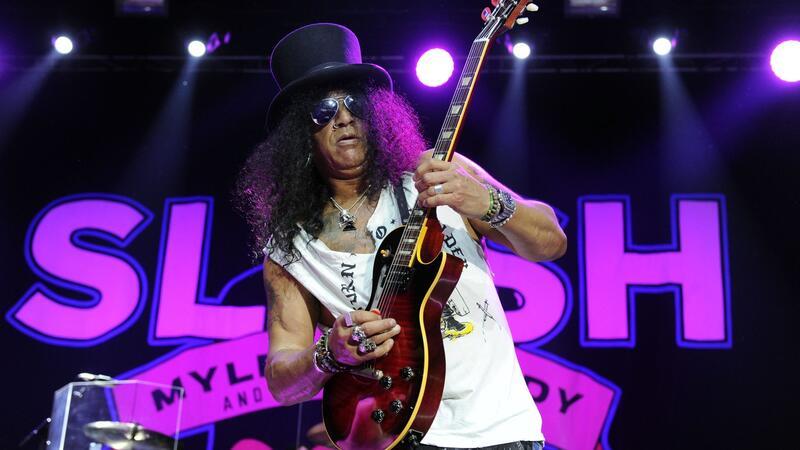 Slash ist eigentlich gerade auf Tour.