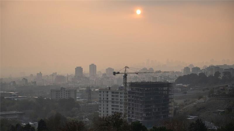 Smog in Teheran: Einen blauen Himmel sehen die Bewohner der Millionenmetropole selten. (Archivbild)