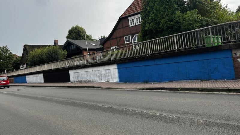 So sah die Spundwand an der Harburger Straße vorher aus.