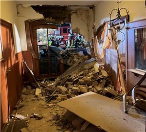 So sah es im Eingangsbereich von „Müller´s Gasthof“ in Mulsum nach dem Unfall aus.