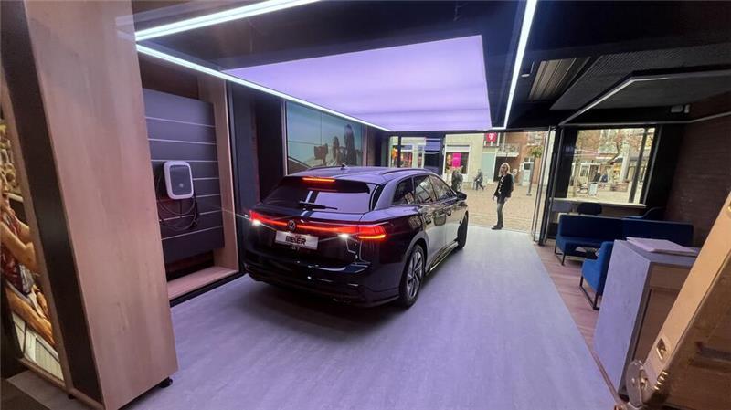 So sieht der VW City Store in Buxtehude von innen aus.