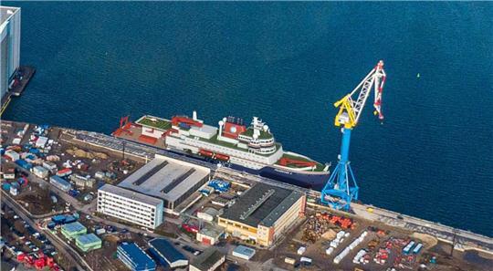 So soll es einmal aussehen: die „Polarstern II“ des Alfred-Wegener-Instituts bei der Werft in Wismar. (Animation)