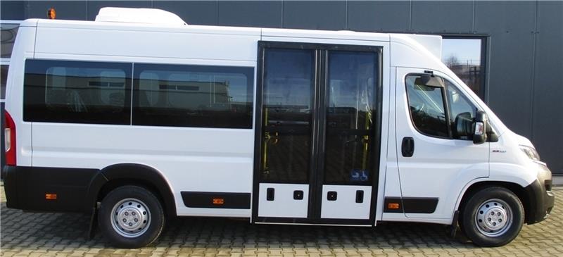 So wird der neue Bürgerbus in der Samtgemeinde Apensen aussehen. Der Bus auf Basis des Fiat Ducato ist schon bestellt, im April soll er ausgeliefert werden. Noch ist er weiß, doch bald soll er Werbung tragen, die den Betrieb finanziert.