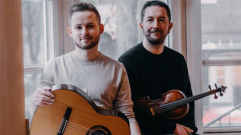 Sönke Meinen und Bjarke Falgren präsentieren ihr aktuelles Album „The Circle“.