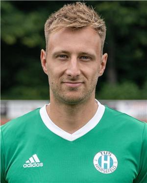 Von der Reith bis Danaci: So richtig und daneben lagen die Bundesliga-Orakel Sören Meyer (31), Kapitän des TuS Harsefeld und Bayern-Fan (Tipp: Platz 1). Er verfolgt die Bundesliga per Live-Ticker.