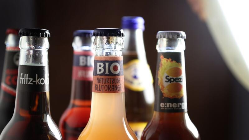 Wie Limos hip wurden - 30 Jahre Bionade Softdrinks von Marken wie Fritz-Kola, Club-Mate, Spezi oder Bionade sind schon länger angesagt.
