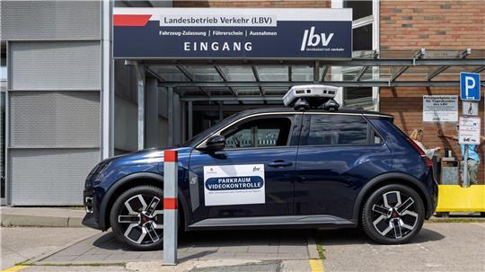 Solche Scan-Fahrzeuge sollen Parkberechtigungen automatisch überprüfen.