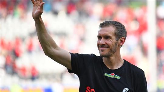 Soll Medienberichten zufolge beim SC Freiburg auf Christian Streich folgen: Julian Schuster.