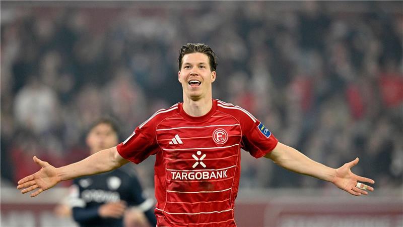 Soll künftig für Werder jubeln: der Schweizer Nationalspieler Cedric Itten. (Archivbild) 