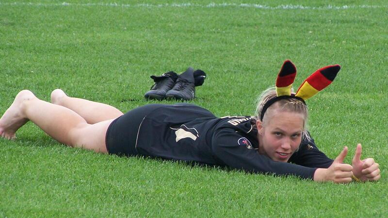 Beim MTV Wangersen explodiert vor der Meisterschaft die Whatsapp-Gruppe Sonja Pfrommer gehört zu den besten Faustballspielerinnen Deutschlands.