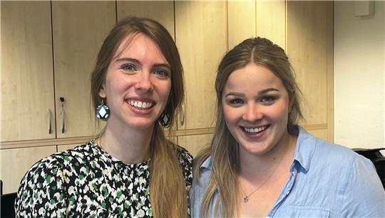 Sophia Schmidt und Indra Wacker vom Bildungswerk Cadenberge-Stade.