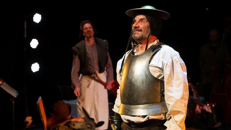 Broadway-Erfolg kommt ins Stadeum: Joachim Nimtz spielt den „Mann von La Mancha“ Spaniens berühmter Möchtegern-Ritter: Joachim Nimtz spielt den „Mann von La Mancha“.