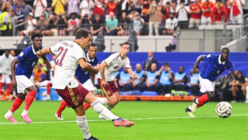 WM-Finale: Was spricht für Spanien? Und was für Argentinien? Spanischer Final-Experte: Stürmer Mikel Oyarzabal. (Archivbild)