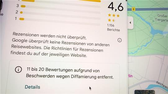 Spannende Spanne: So sieht der Hinweis von Google aus, wenn Rezensionen wegen Verleumdungsbeschwerden gelöscht worden sind. 
