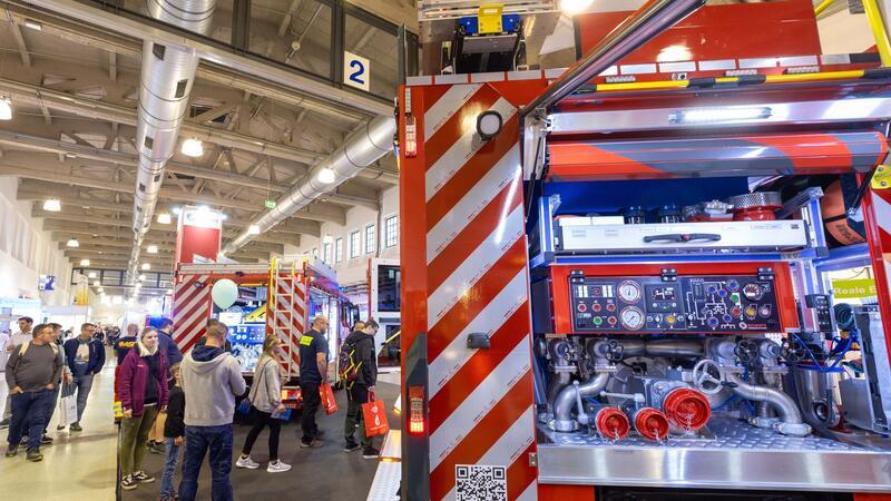 Feuerwehrverband fordert Geld für Waldbrandfahrzeuge Spezialfahrzeuge sind teuer - werden für die Feuerwehren aber zunehmend wichtig.