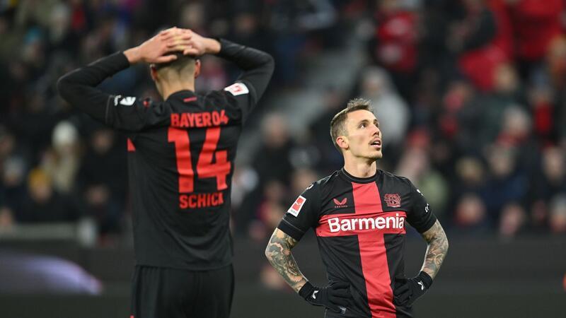 Spitzenreiter Leverkusen hat gegen tiefstehende Gladbacher keine Lösung gefunden.
