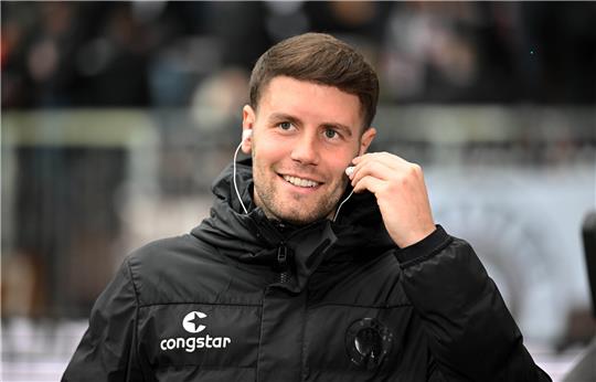 St.-Pauli-Trainer Fabian Hürzeler. Foto: Reinhardt/dpa
