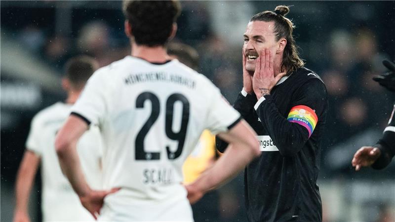 St. Pauli hat im direkten Abstiegsduell in Mönchengladbach das Nachsehen