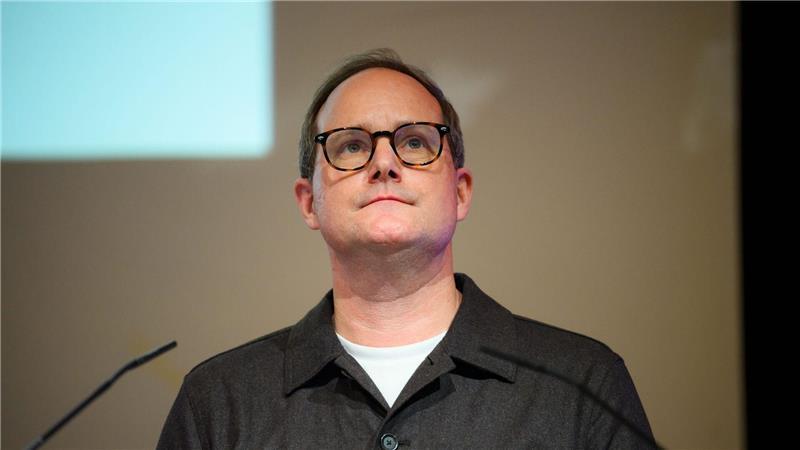 St. Paulis wiedergewählter Präsident Oke Göttlich. 