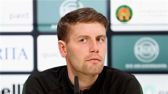 St. Paulis Trainer Fabian Hürzeler.