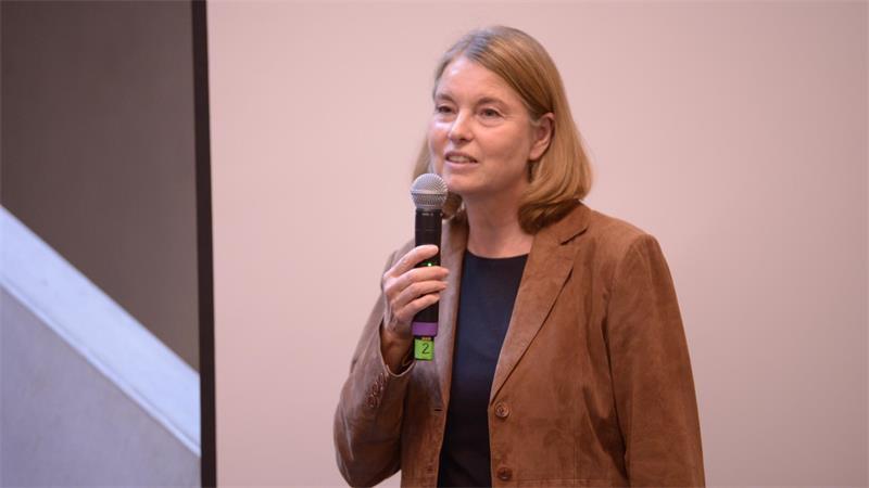 Kritik an Bahnhofsplan in Buxtehude: Acht Millionen Euro könnten verfallen Stadtbaurätin Michaela Springhorn.