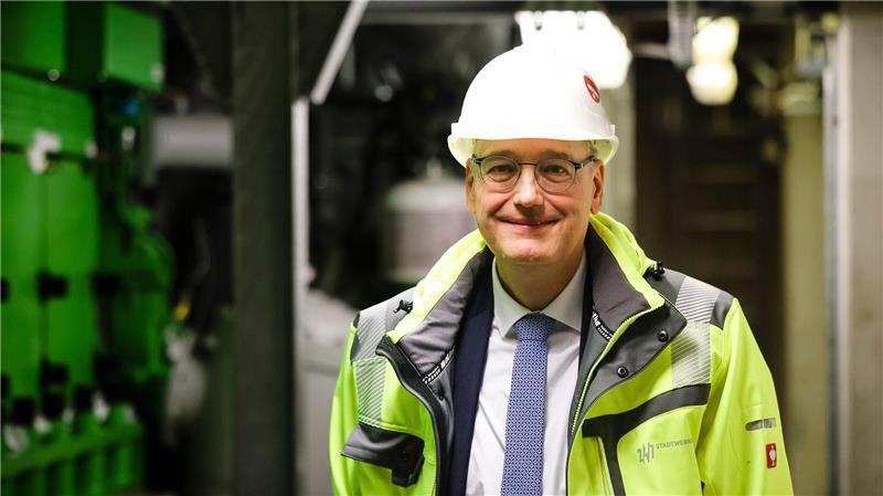 Stadtwerke-Technikvorstand Teupen hält das Ziel der Umstellung auf Wasserstoff bis 2035 bestenfalls noch für erreichbar. (ARchivbild)