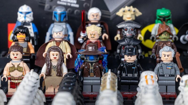 Star Wars, Harry Potter, Pokémon: Lizenzspielzeuge im Handel Star-Wars-Figuren von Lego.