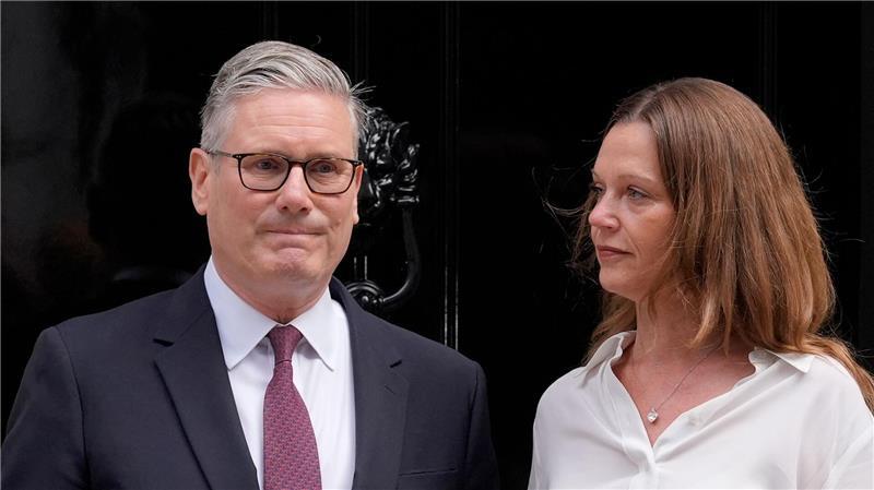 Starmer und seine Frau Victoria. 