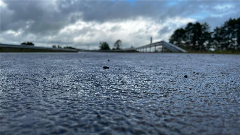 Statt rund 22.000 Fahrzeuge sind auf der Autobahn-Anschlussstelle Buxtehude nur gelegentlich Rettungsdienste, Feuer und Polizei im Einsatz.