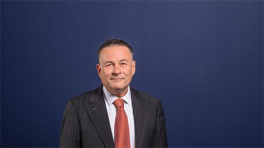 Stefan Dräger führt den international tätigen Konzern Drägerwerk seit 1992.